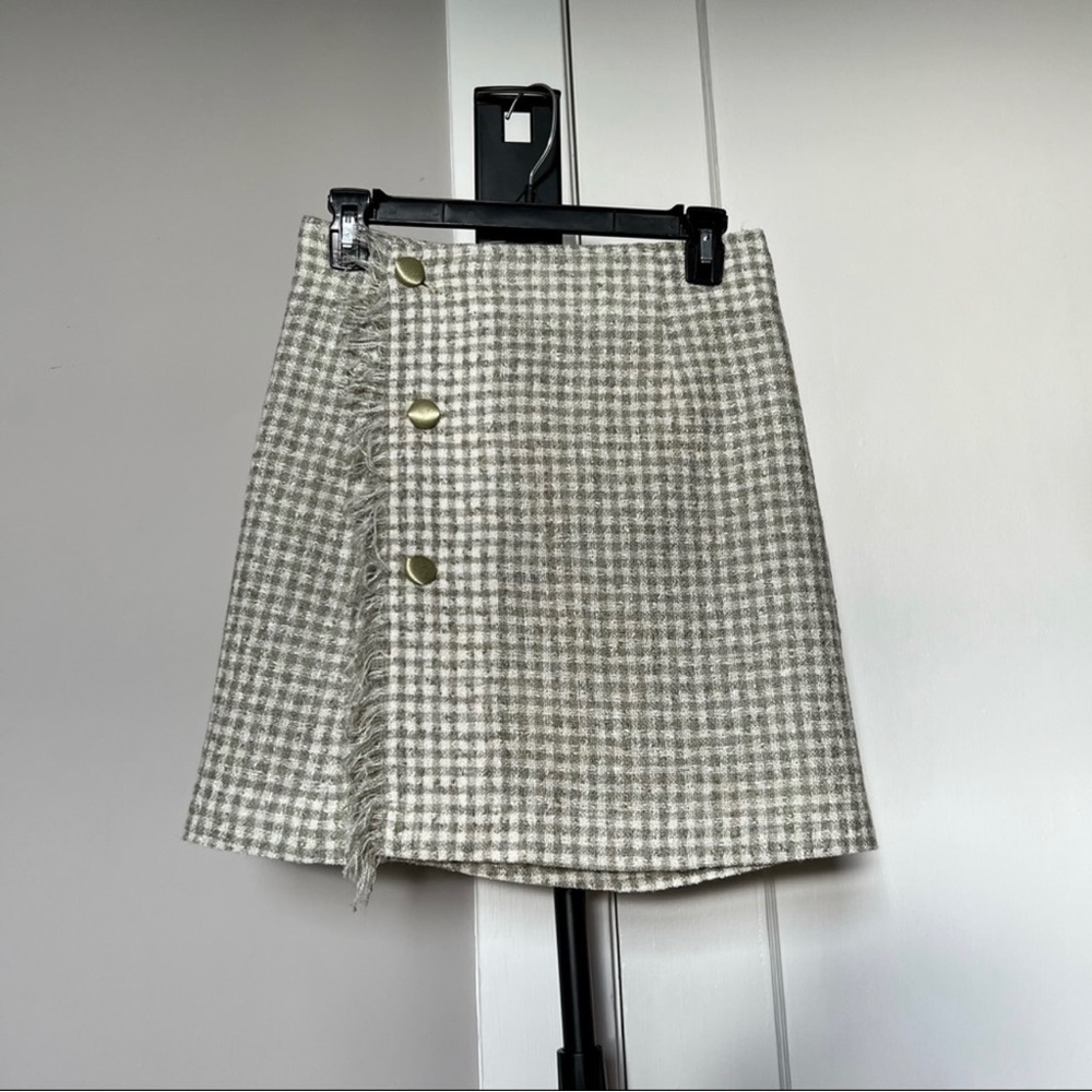 Tailor made-Wrap Skirt in White & Green Plaid